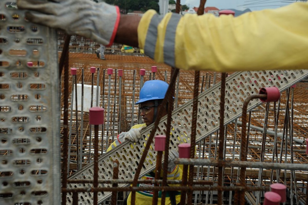 Custo Brasil encarece produtos industriais em 25,4%, afirma Fiesp