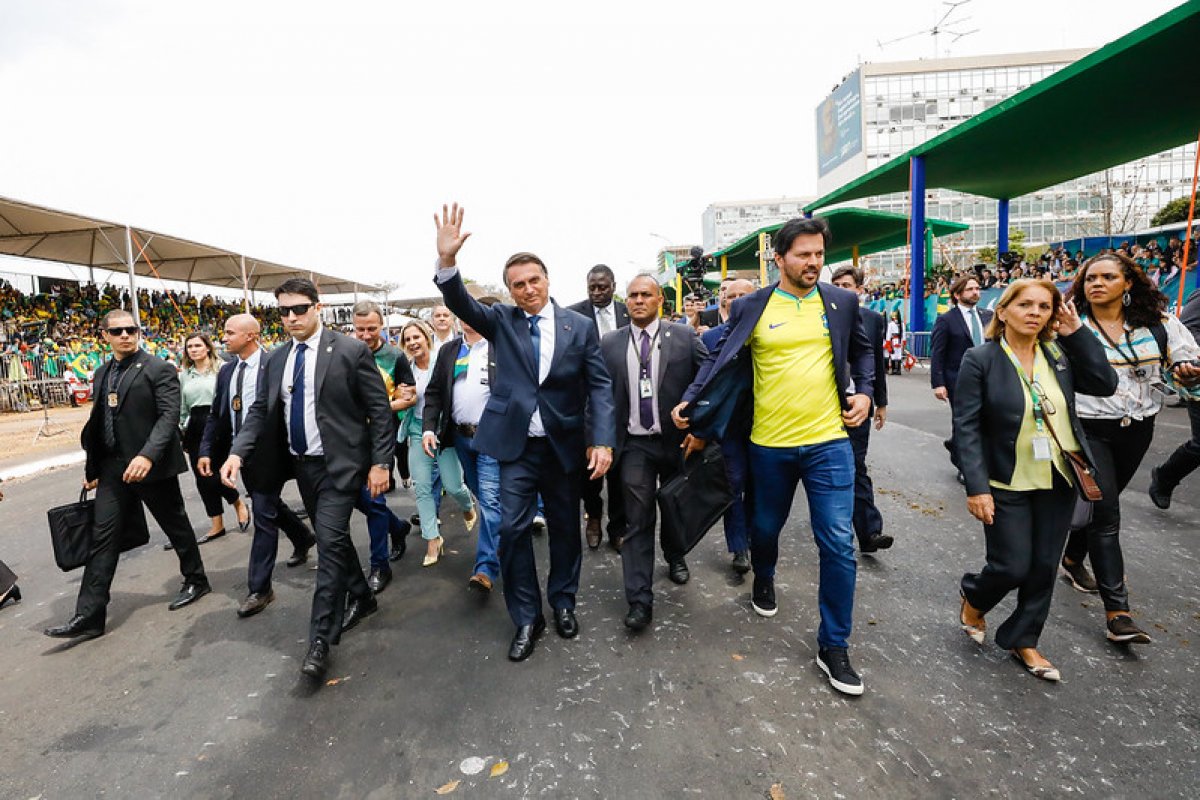 Campanha de Bolsonaro pedirá ao TSE para liberar uso de imagens do 7 de setembro