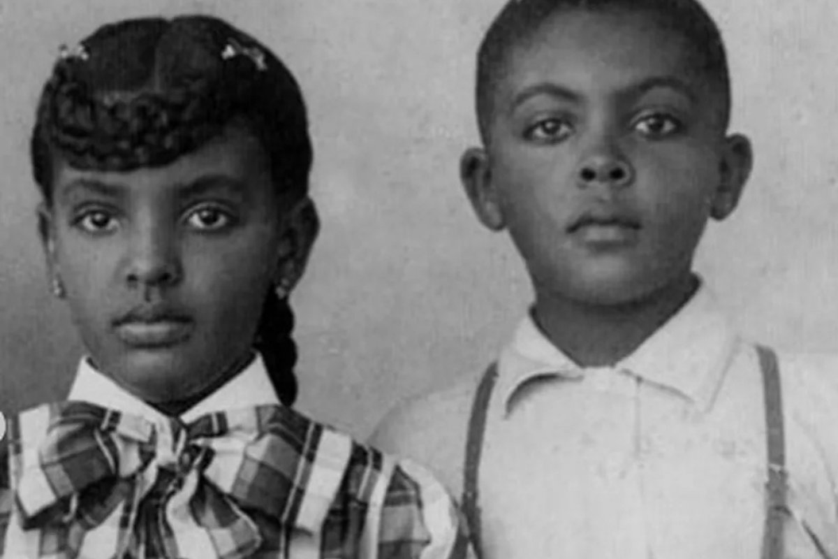 Morre Gildina, irmã caçula do cantor Gilberto Gil, aos 79 anos