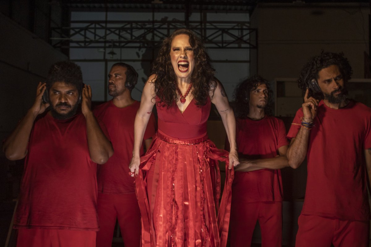 A Banda dos Corações Partidos lança clipe da potente 'Que Amor é Esse?