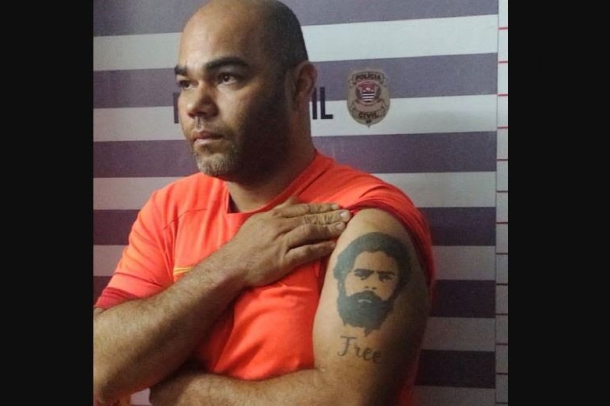 Homem que matou ex-mulher e filho em SP tem tatuagem de Lula no braço
