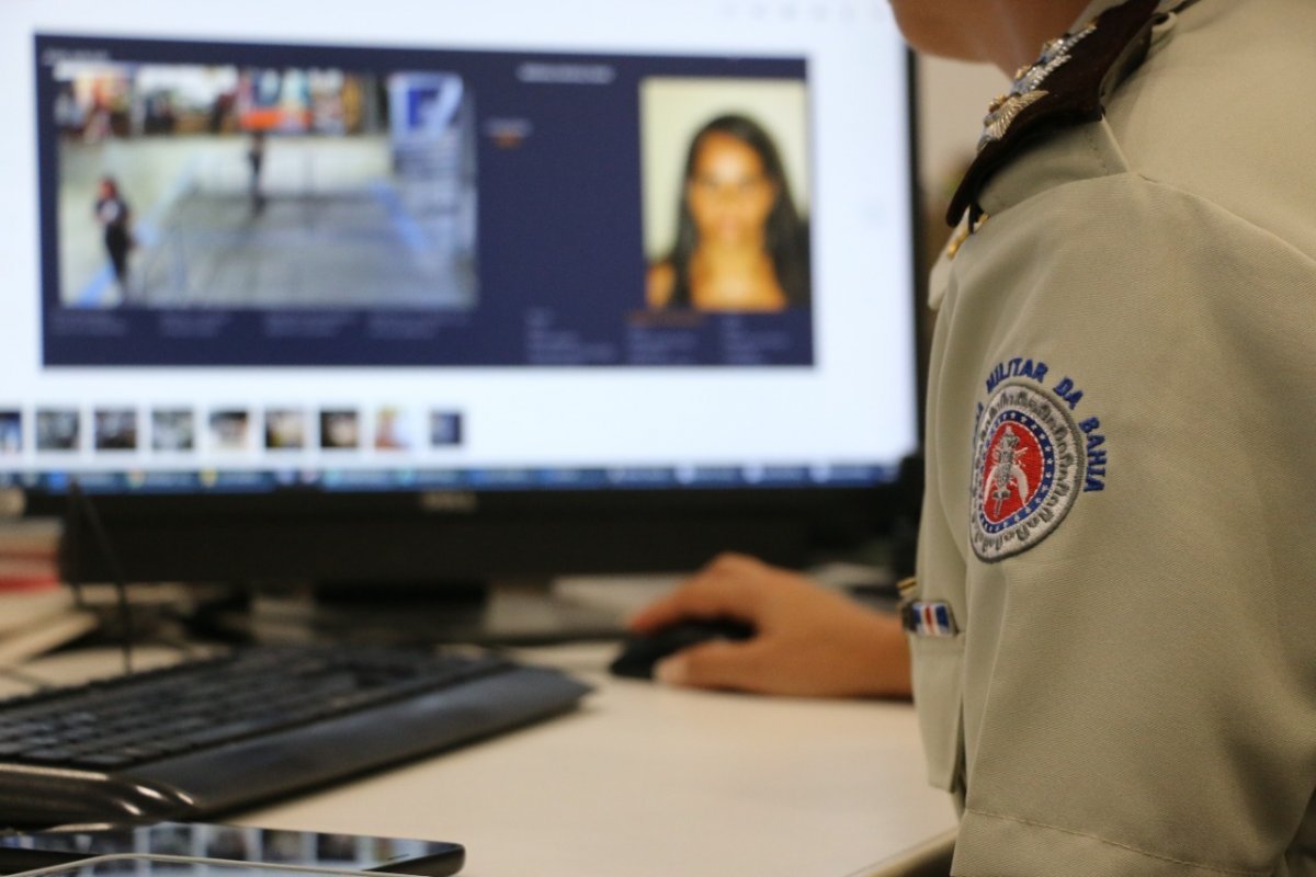 Quatro homens são presos após serem identificados pelo sistema de reconhecimento facial