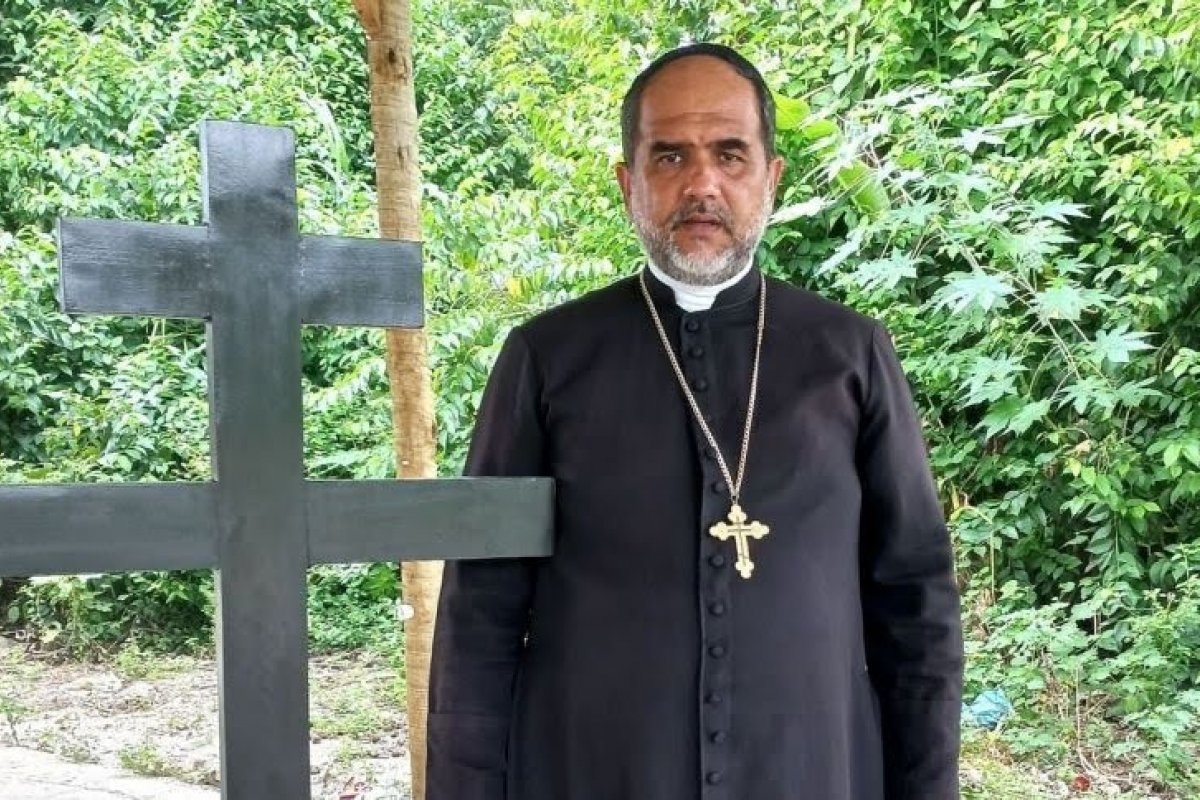 "Padre" Kelmon tem candidatura à presidência autorizada pelo TSE