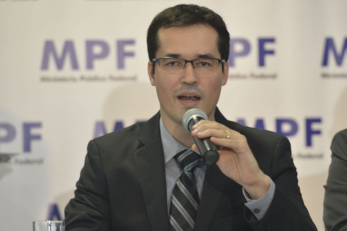 Em propaganda eleitoral, Deltan Dallagnol diz que STF 'é a casa da mãe Joana' e 'mãe para os corruptos'