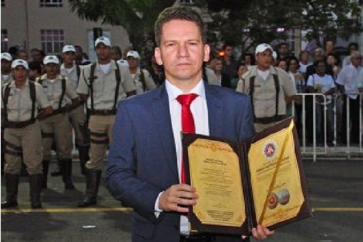 Faroeste: STJ determina retirada de tornozeleira eletrônica de ex-assessor acusado em esquema de venda de sentenças na Bahia