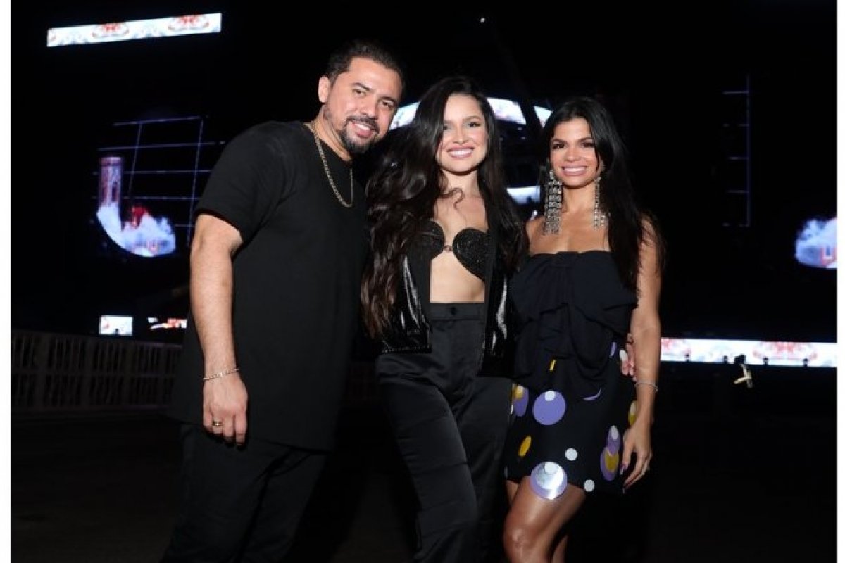 Juliette prestigia noite de esquenta de Isa Temoteo e Xand Avião em Fortaleza!