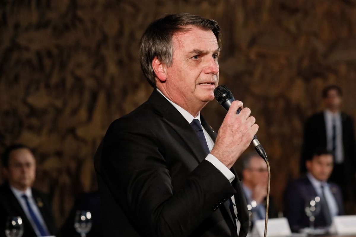 Bolsonaro anuncia que deixará PSL e criar novo partido
