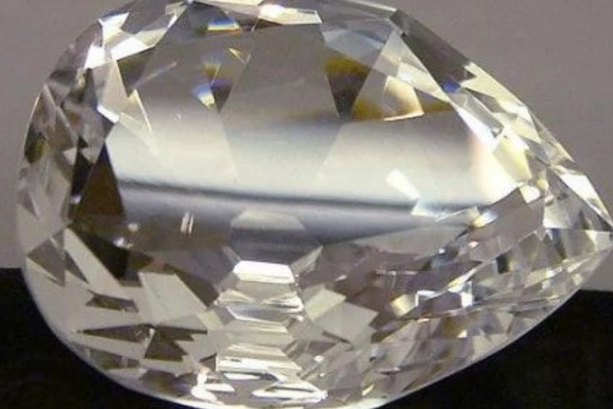 Maior diamante lapidado do mundo virou centro de uma disputa entre África do Sul e Reino Unido