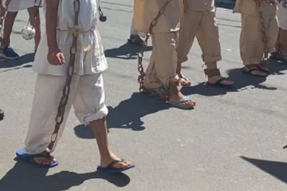 Ministério Público investiga desfile cívico onde crianças negras foram vestidas de escravas