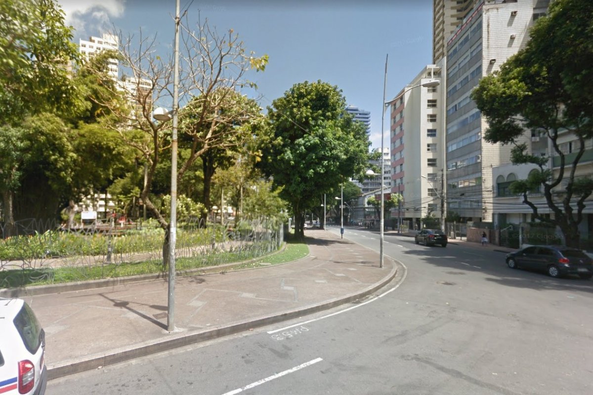 Homem fica ferido após ser atropelado em Salvador