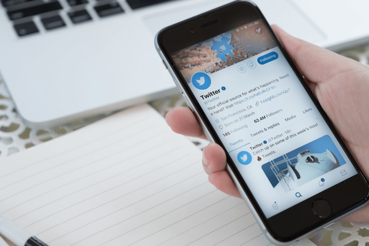 MPF propõe multa a internautas que desejaram morte de Bolsonaro no Twitter