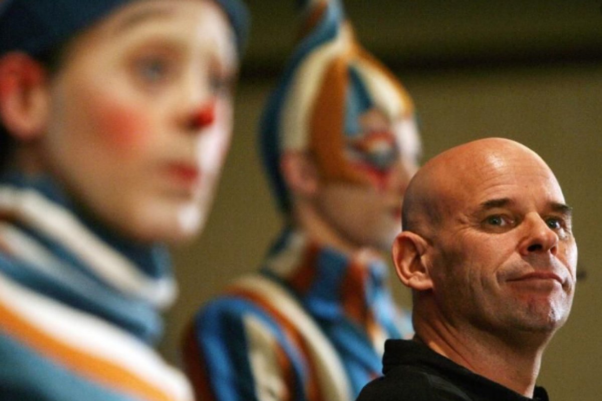 Acusado de cultivar maconha, fundador do Cirque du Soleil é detido na Polinésia Francesa