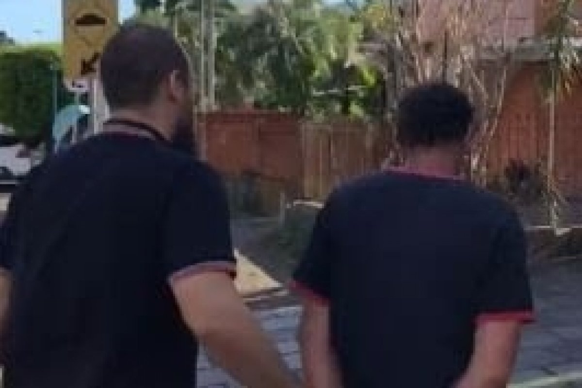 Perseguidor de Simone e Simaria é preso por planejar a morte das irmãs