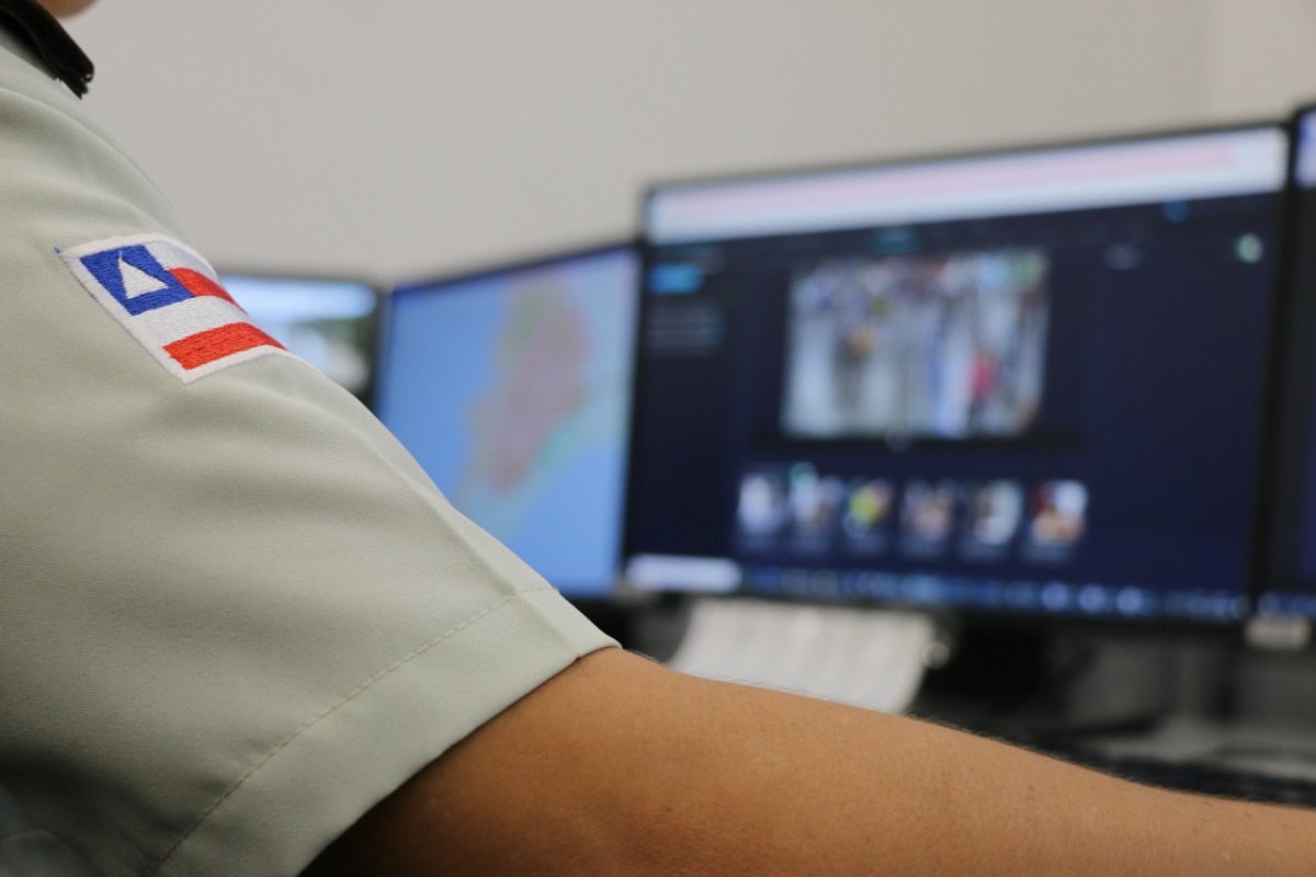 Dois foragidos da Justiça são presos com ajuda do Reconhecimento Facial