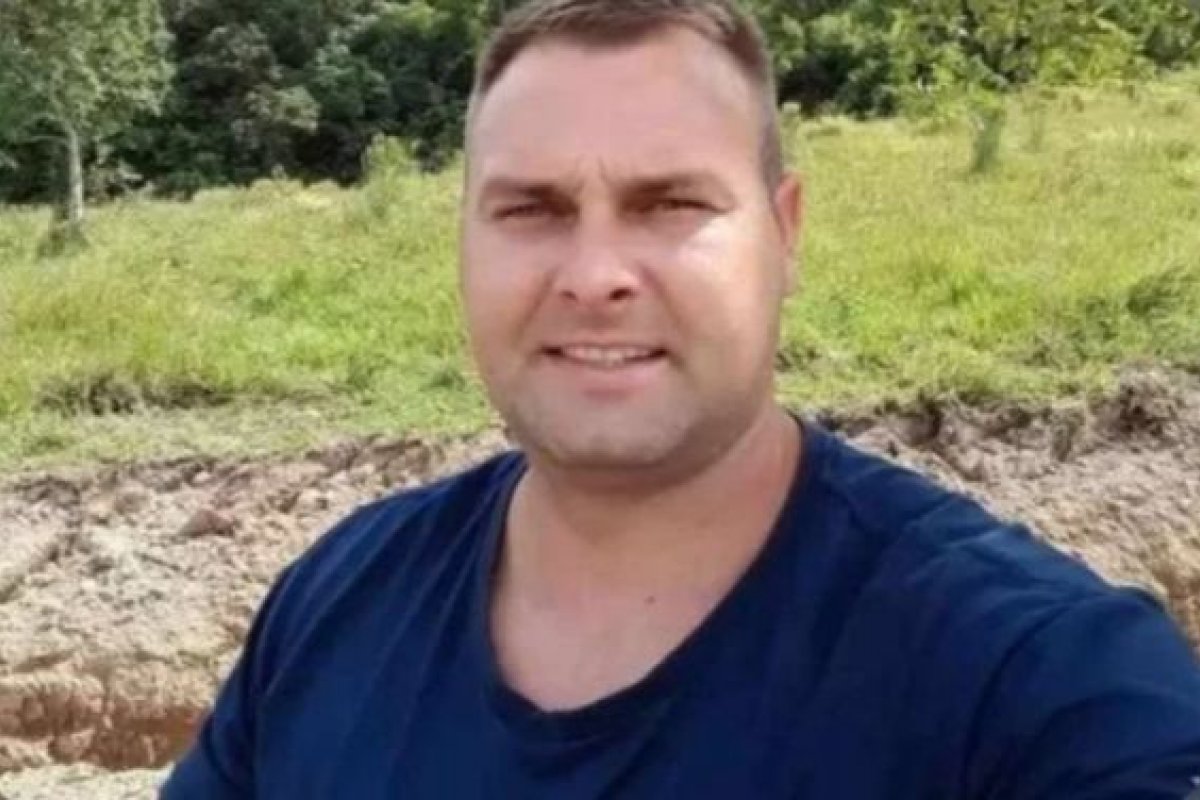 Bolsonarista morre após ser esfaqueado por petista durante briga de bar em Santa Catarina