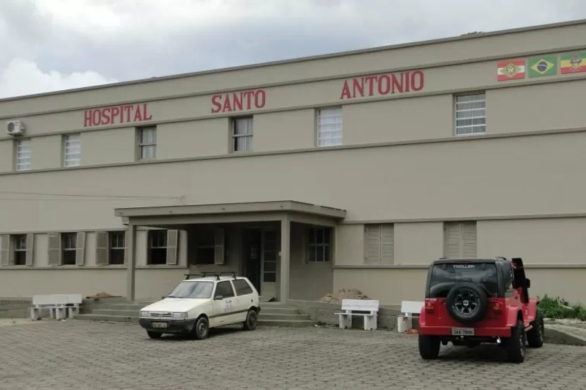 Homem descobre aos 40 anos que foi trocado na maternidade e ganha direito à indenização