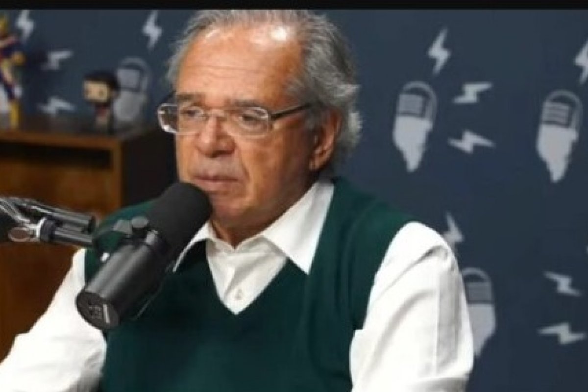 Guedes diz que pessoas se aproveitaram das mortes pela Covid-19 para fazer política