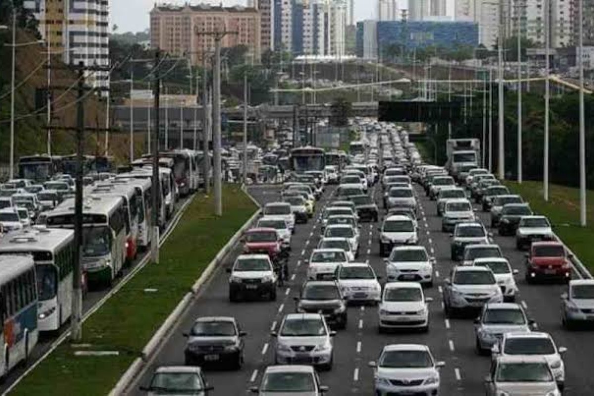Esquema especial de transporte e trânsito será montado em Salvador no dia das eleições