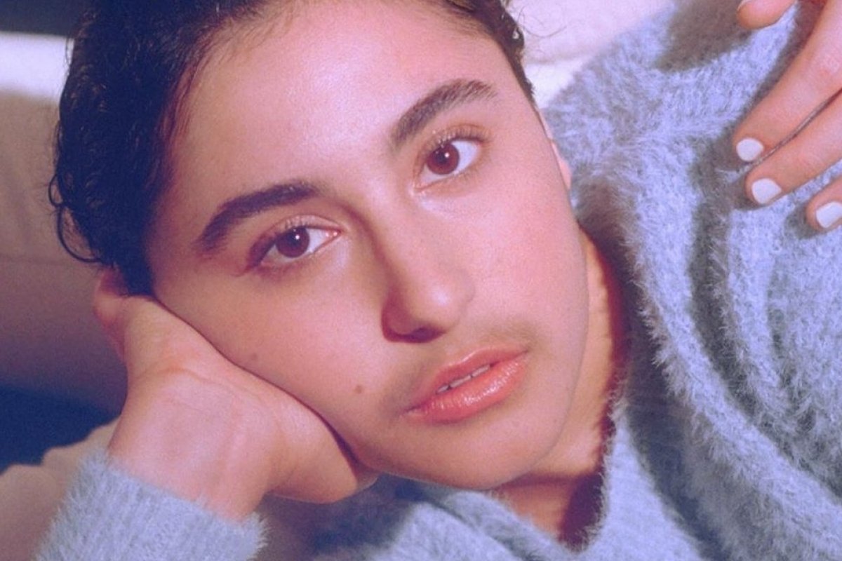 Bigode feminino. Você usaria?