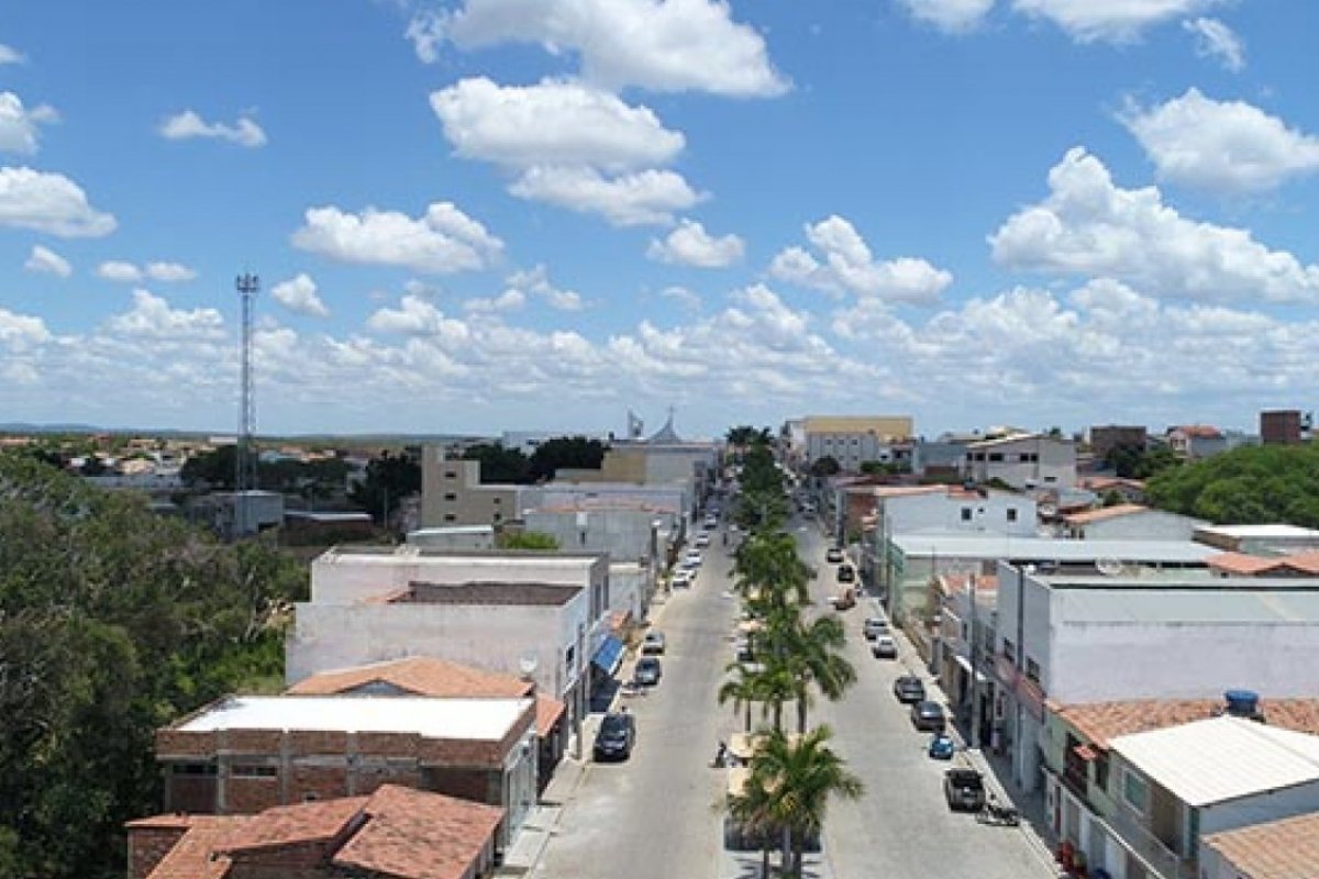 Mulher é morta com golpes de ferro no sudoeste da Bahia