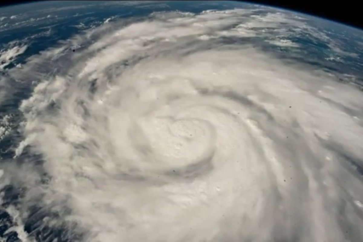 Danos do furacão Ian serão catastróficos, afirma agência dos EUA