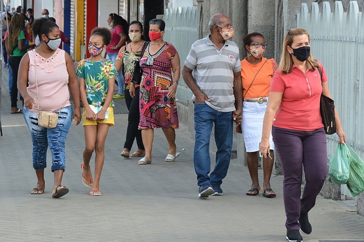 Feira de Santana: uso de máscaras deixa de ser obrigatório no município