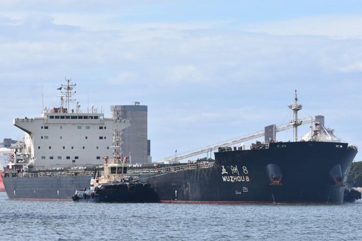 Marinheiros morrem sob suspeita de intoxicação alimentar em navio