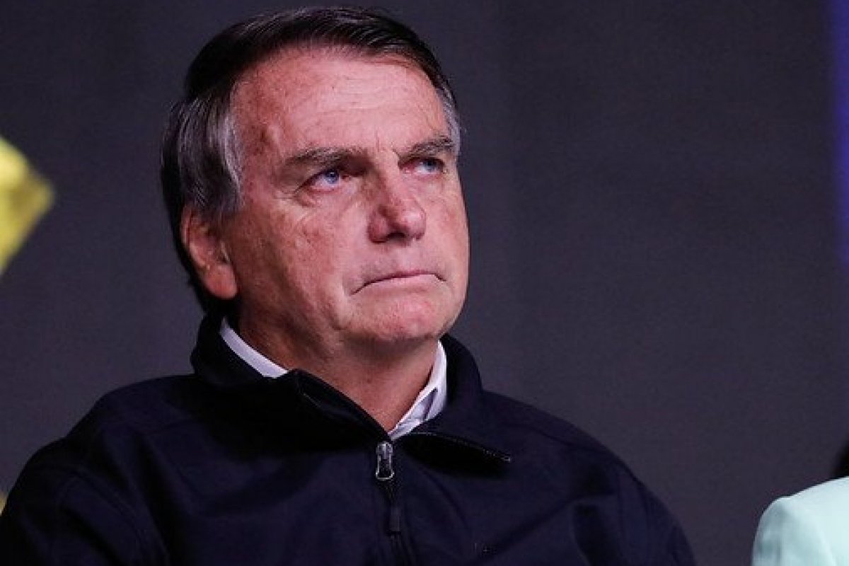 Bolsonaro usa exceção e autoriza nomeação de 560 policiais federais