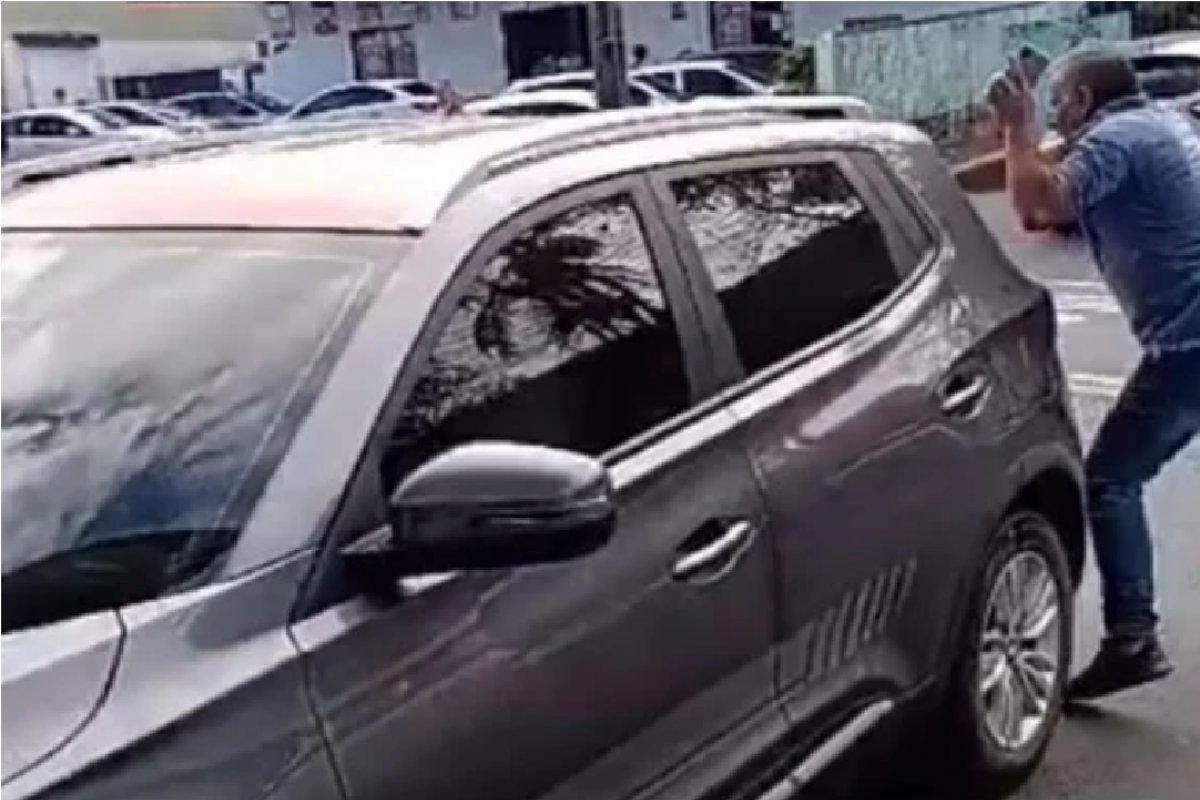 Suspeita de boca de urna acaba com tentativa de atropelamento em Blumenau (SC)