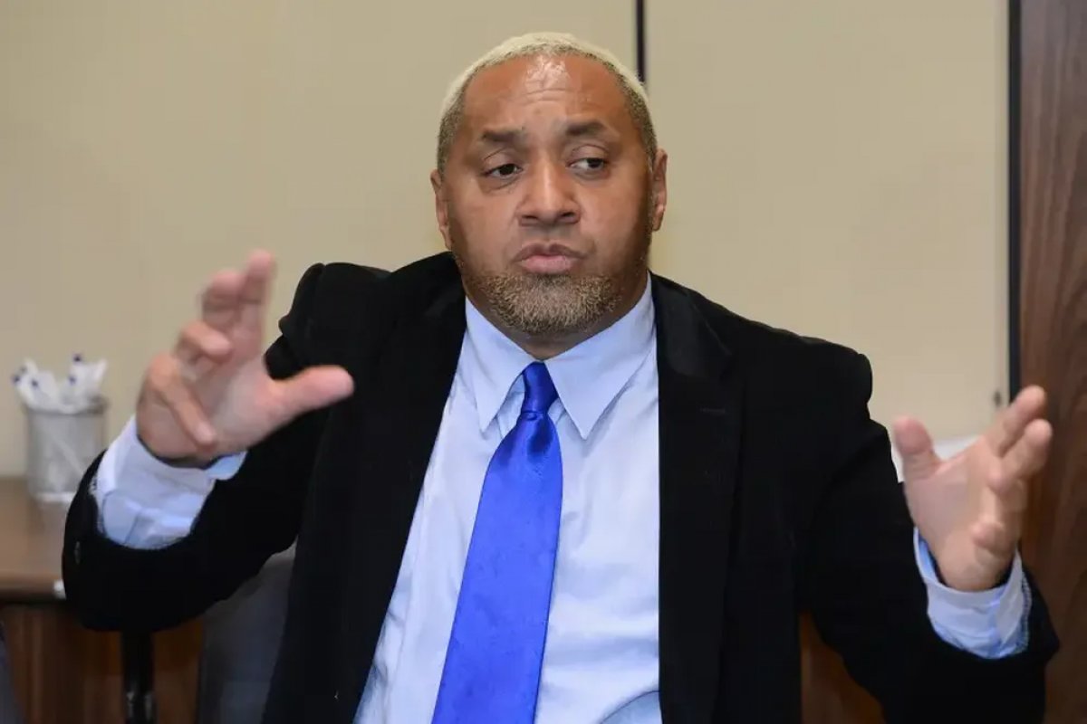 Tiririca sai do posto de mais votado do país, para o menos votado em São Paulo