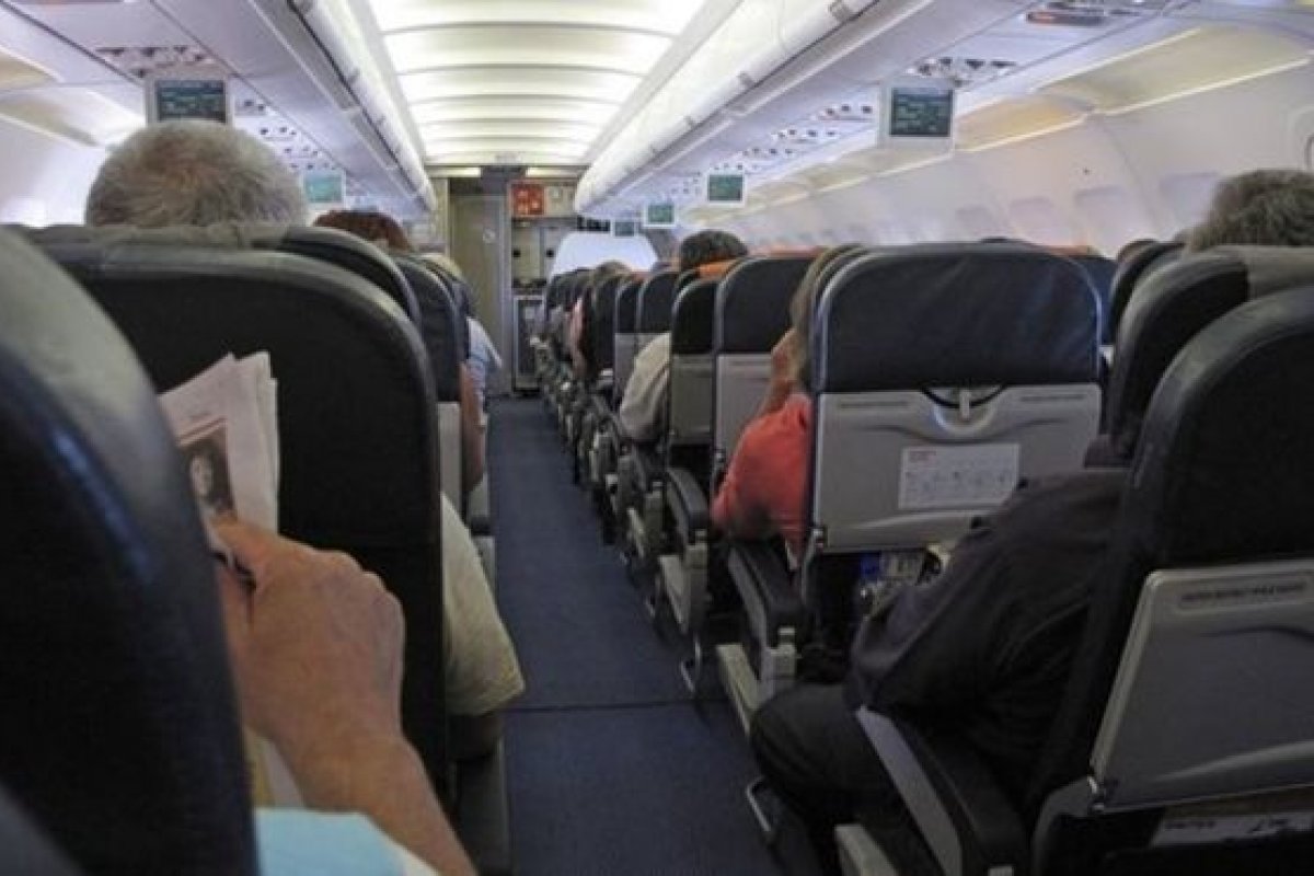 Procon de São Paulo multa companhias aéreas por cobrança de marcação de assento