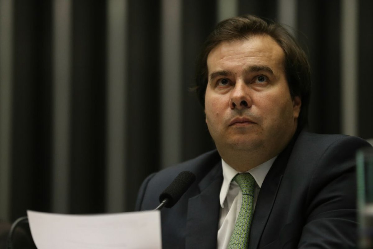 Rodrigo Maia anuncia demissão do governo de SP após Rodrigo Garcia apoiar Bolsonaro