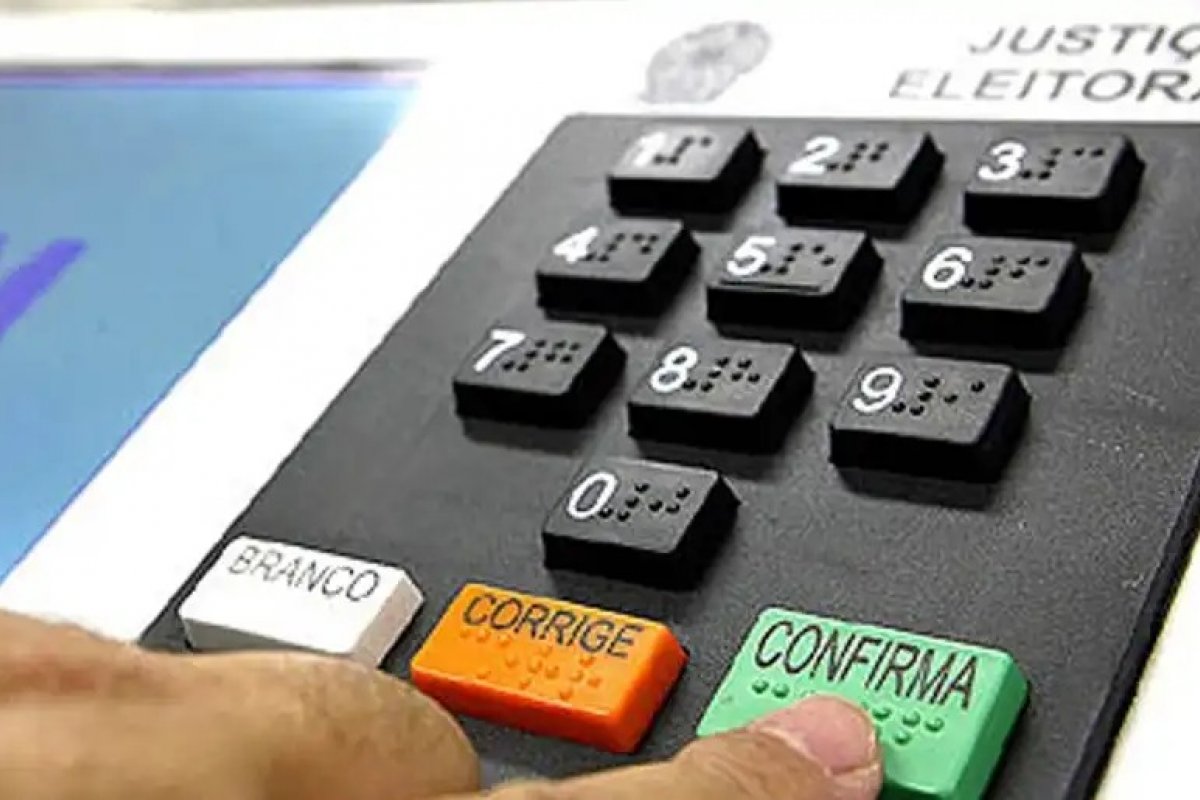 Eleições 1° turno: mais de 3,8 milhões de votos foram para candidatos com pendências judiciais