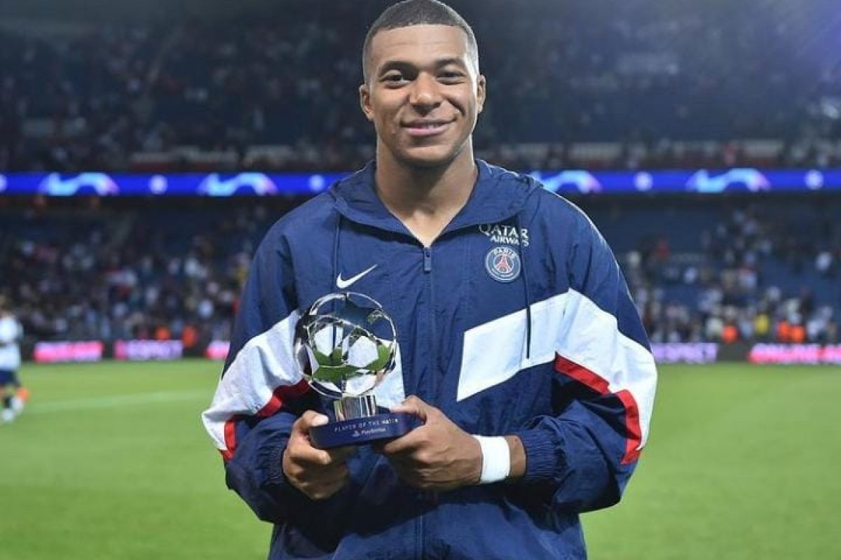 Mbappé é o jogador mais bem pago do mundo e supera CR7 e Messi
