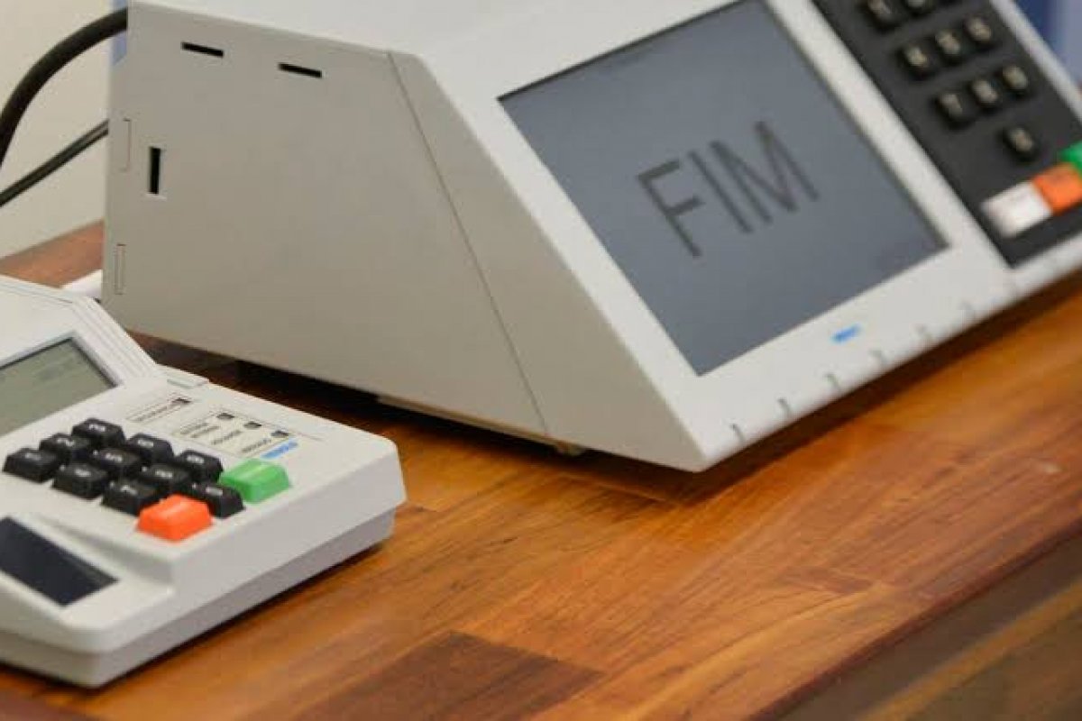 Aumento de abstenção no segundo turno é tradicional no Brasil desde 1989