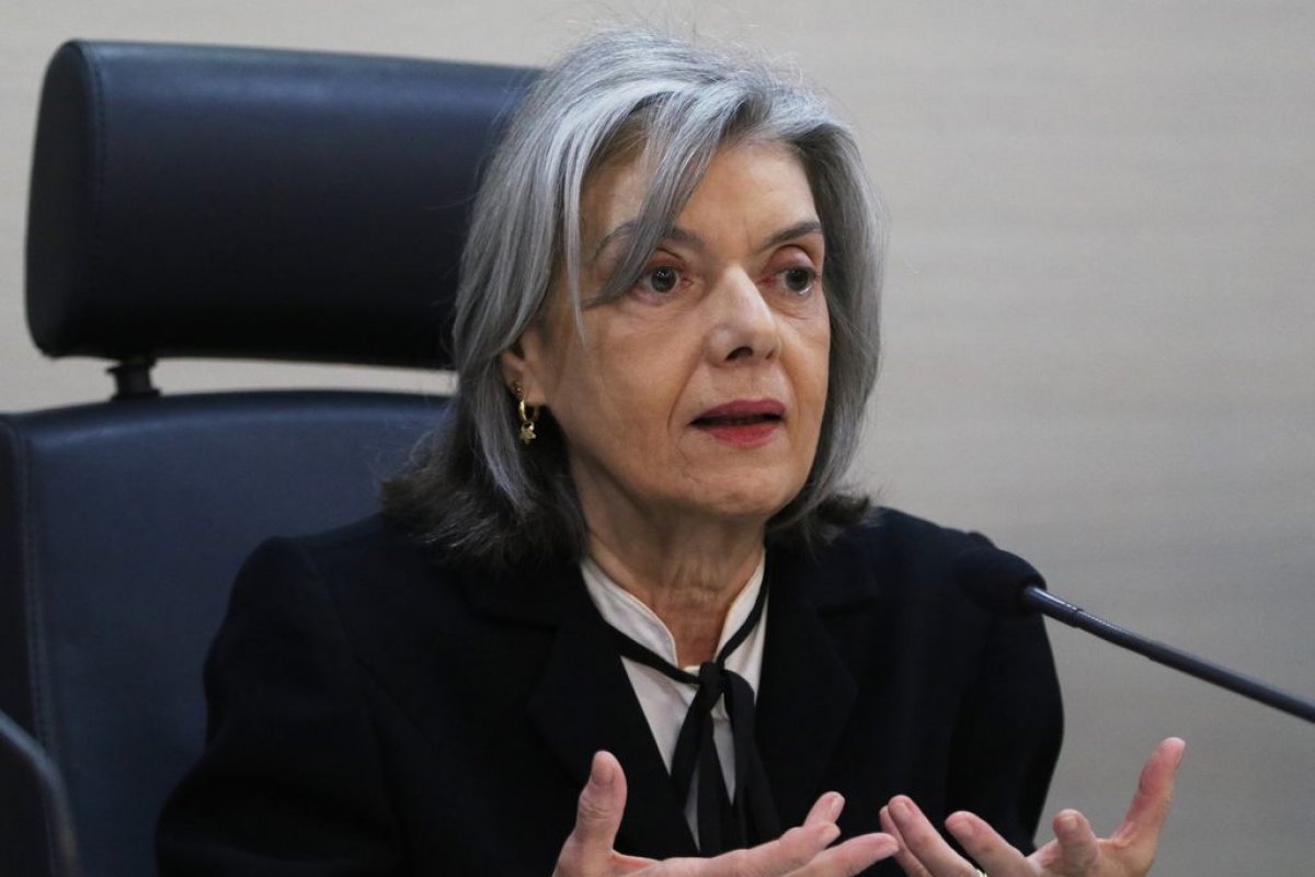 Ministra Cármen Lúcia diz que dados do governo sobre segurança é um ‘retrocesso social’