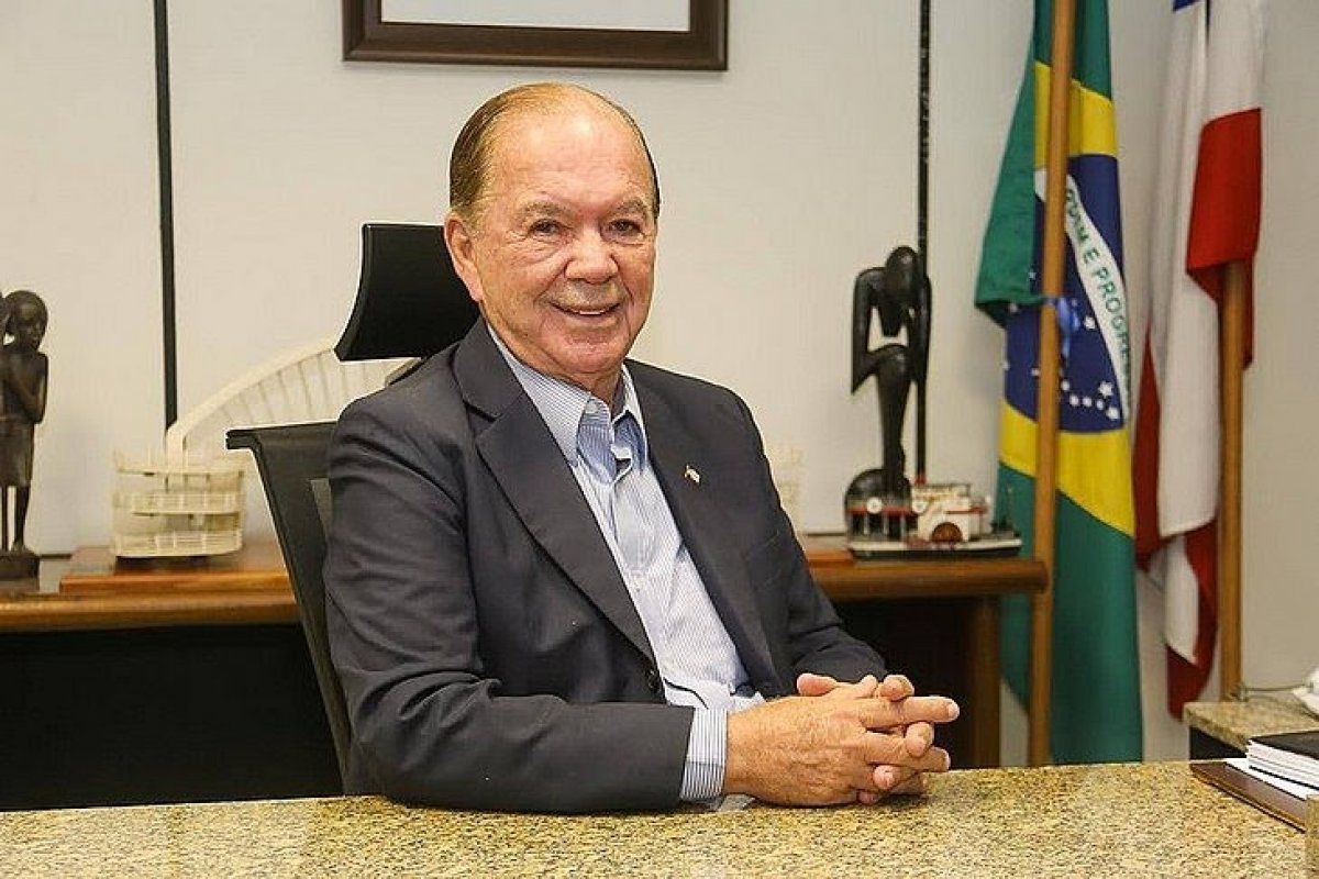 João Leão declara apoio a Jair Bolsonaro no segundo turno