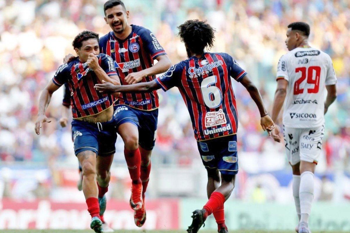 Vídeo: Depois de cinco jogos sem vencer, Bahia bate Brusque na Fonte Nova; confira o gol do jogo