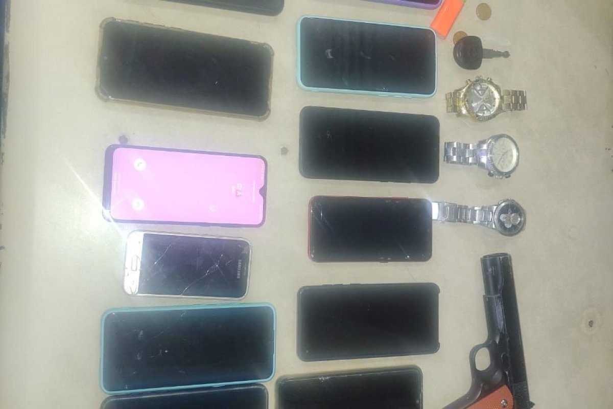 Salvador: PM prende suspeitos de roubo a ônibus na Pituba