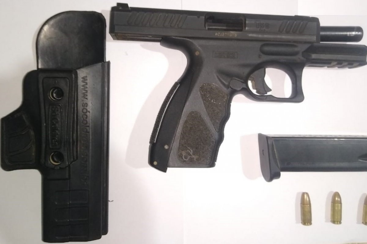 PM apreende pistola com um carregador e um coldre em Ourolândia (BA)