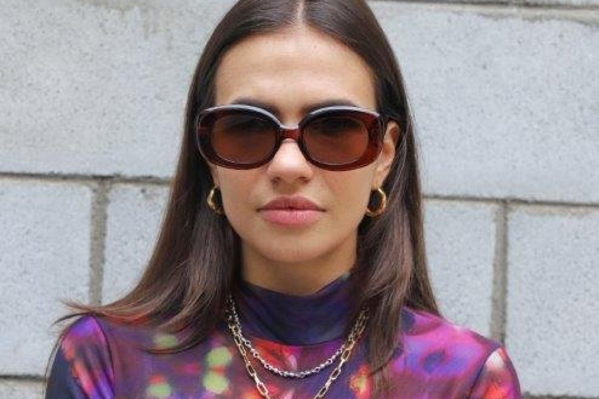 Inglesis e Mina se unem em collab e apresentam blusa com estampa exclusiva!