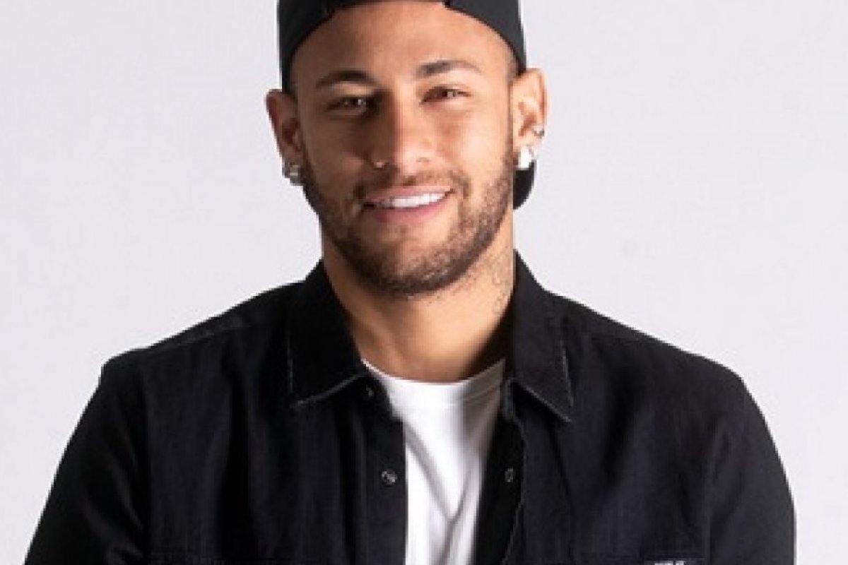 Após acusação de estupro, Mastercard suspende campanha com Neymar