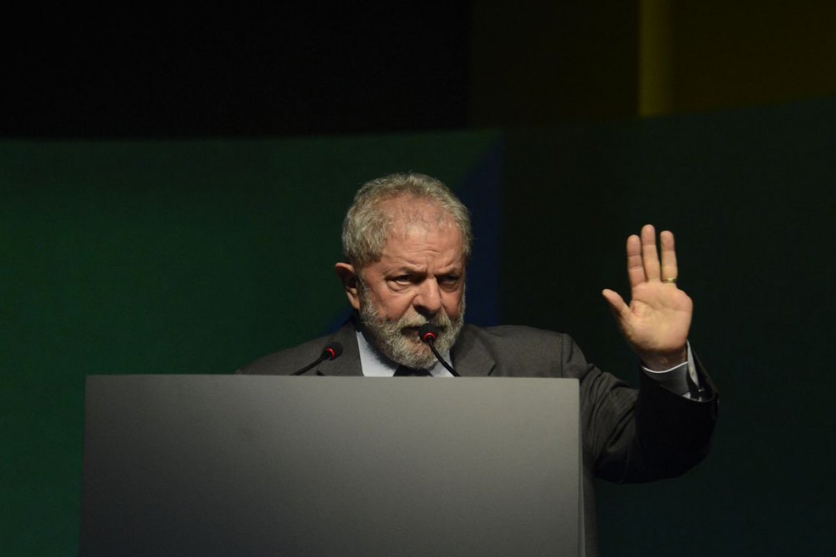 PT destinou R$ 122 milhões do fundo eleitoral à campanha de Lula