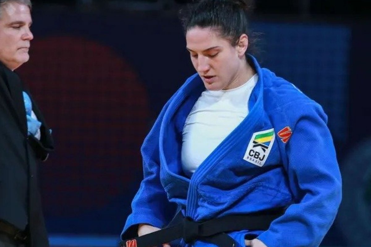 Mayra Aguiar supera chinesa e é tricampeã mundial de judô