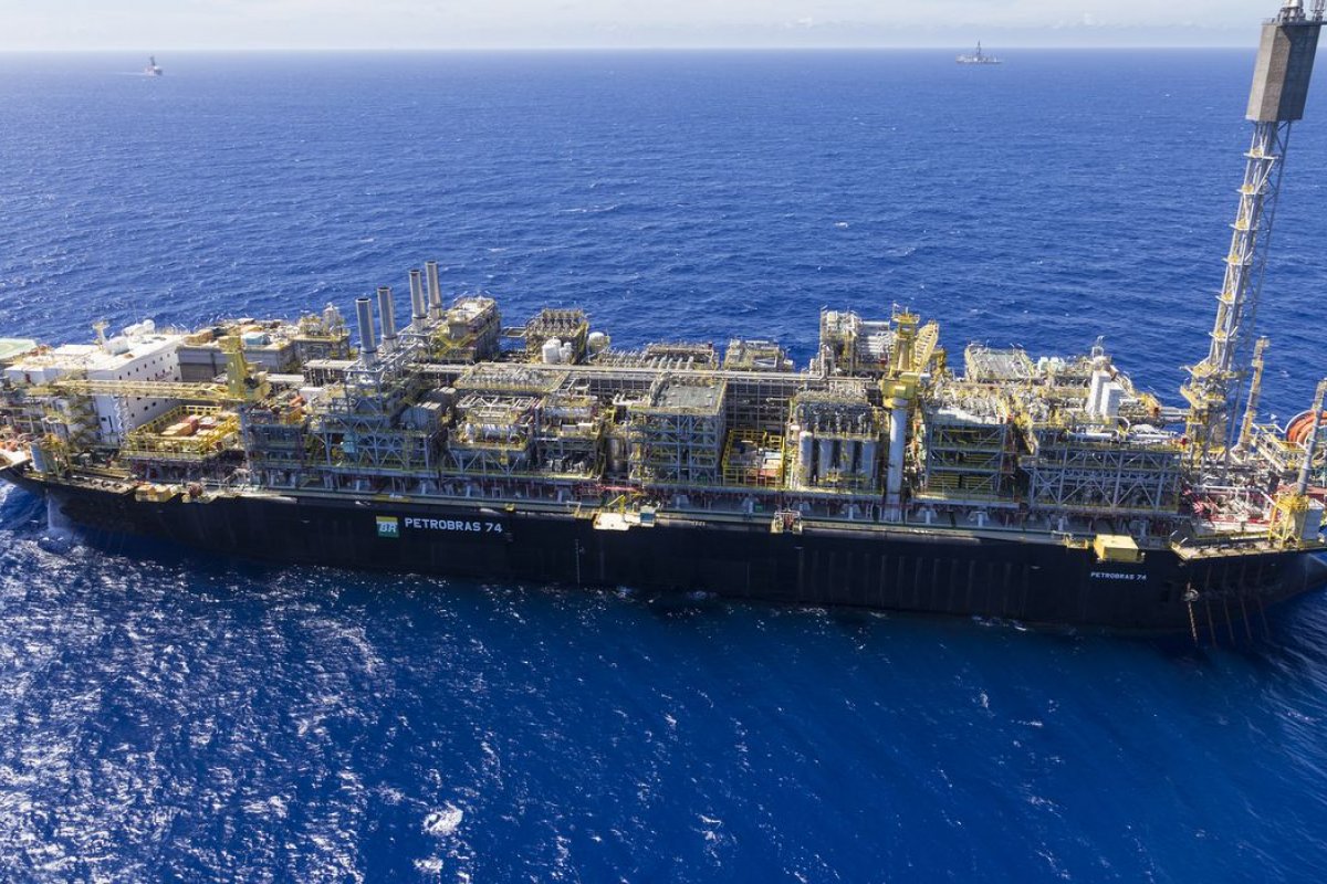 Produção de petróleo e gás ultrapassa 3 milhões de barris por dia, segundo a ANP