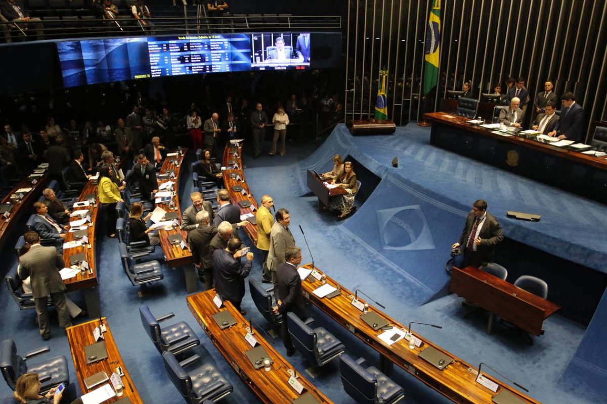 Senado aprova novo Marco do Saneamento Básico
