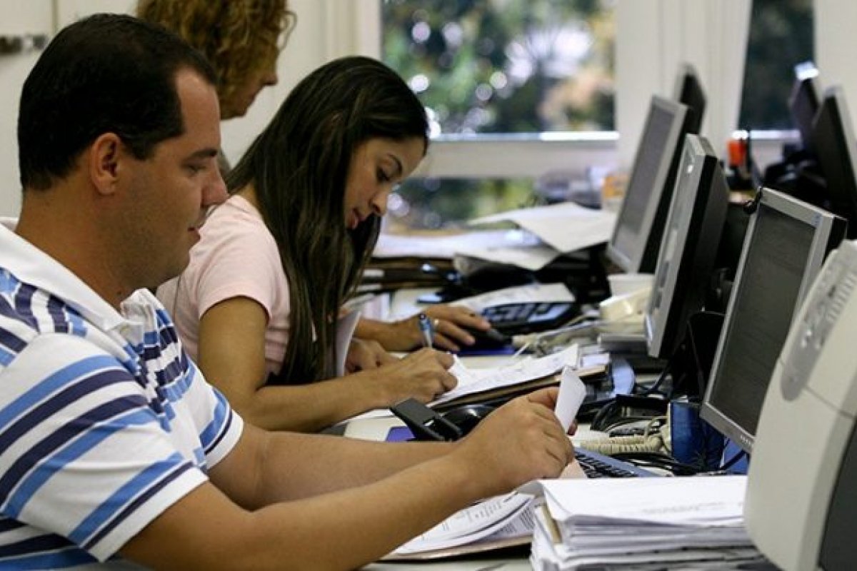 Na Bahia, feriado do Dia do Servidor Público é transferido para novembro