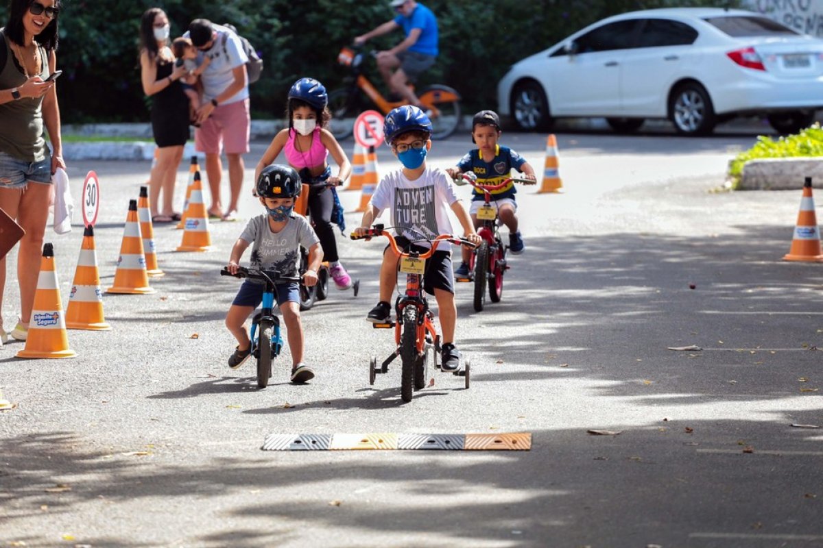 Bairros de Salvador tem trânsito alterado no domingo (16) devido a eventos ao ar livre