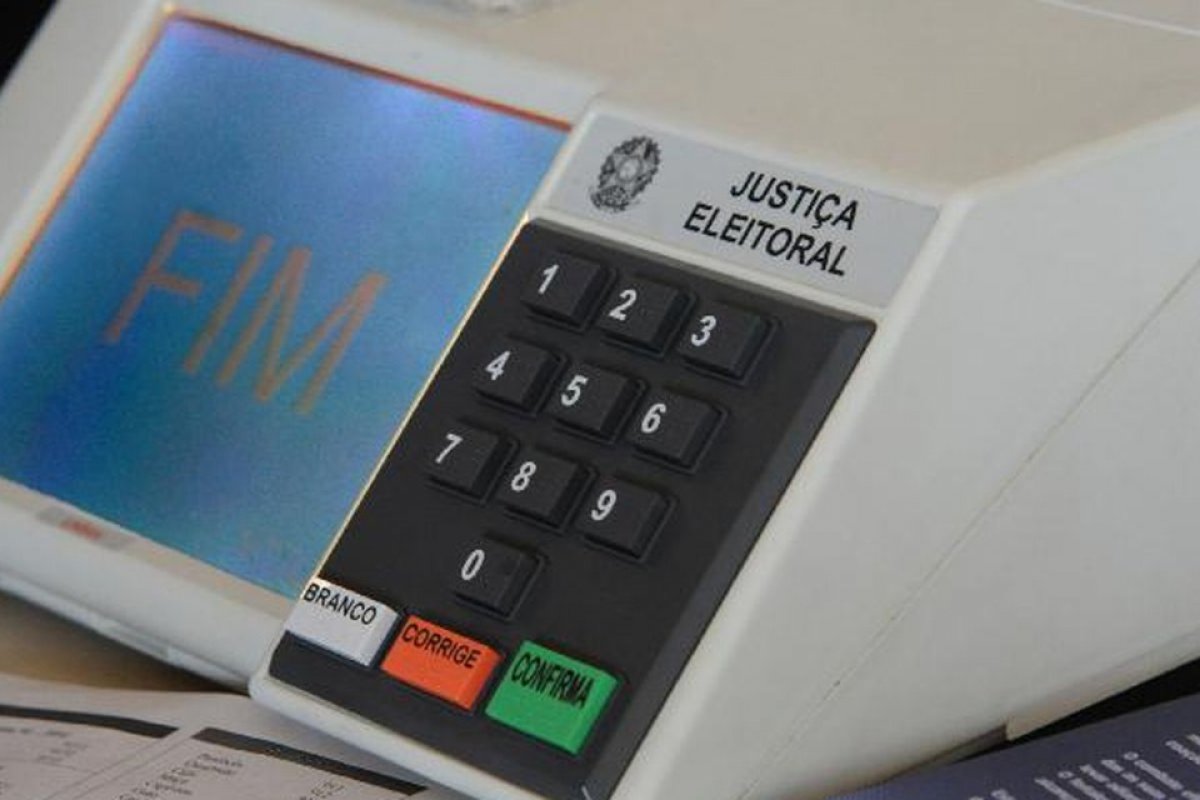 Supostas candidaturas laranjas gastam R$ 169 mil em campanha e obtêm 10 votos