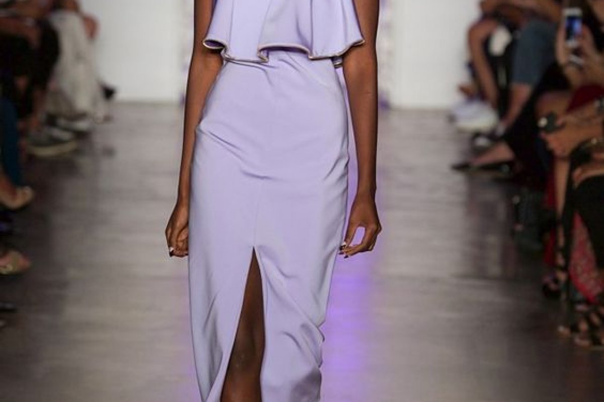 Lilás deixa de ser cor de bebê e é o novo tom das fashionistas - Confira inspirações